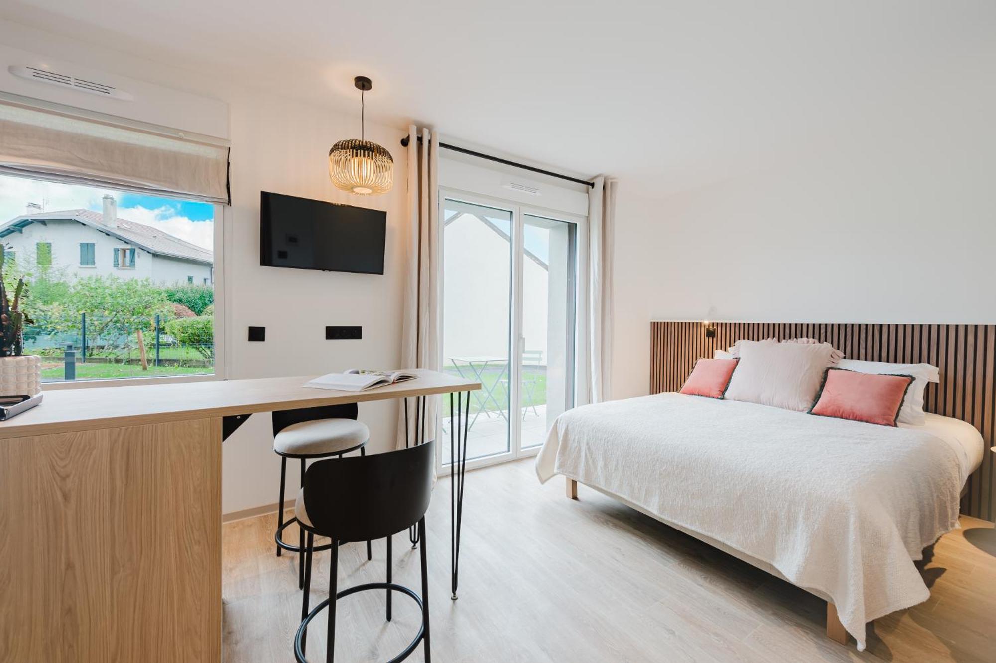 Appart Hotel Neostelia Annecy Eksteriør bilde