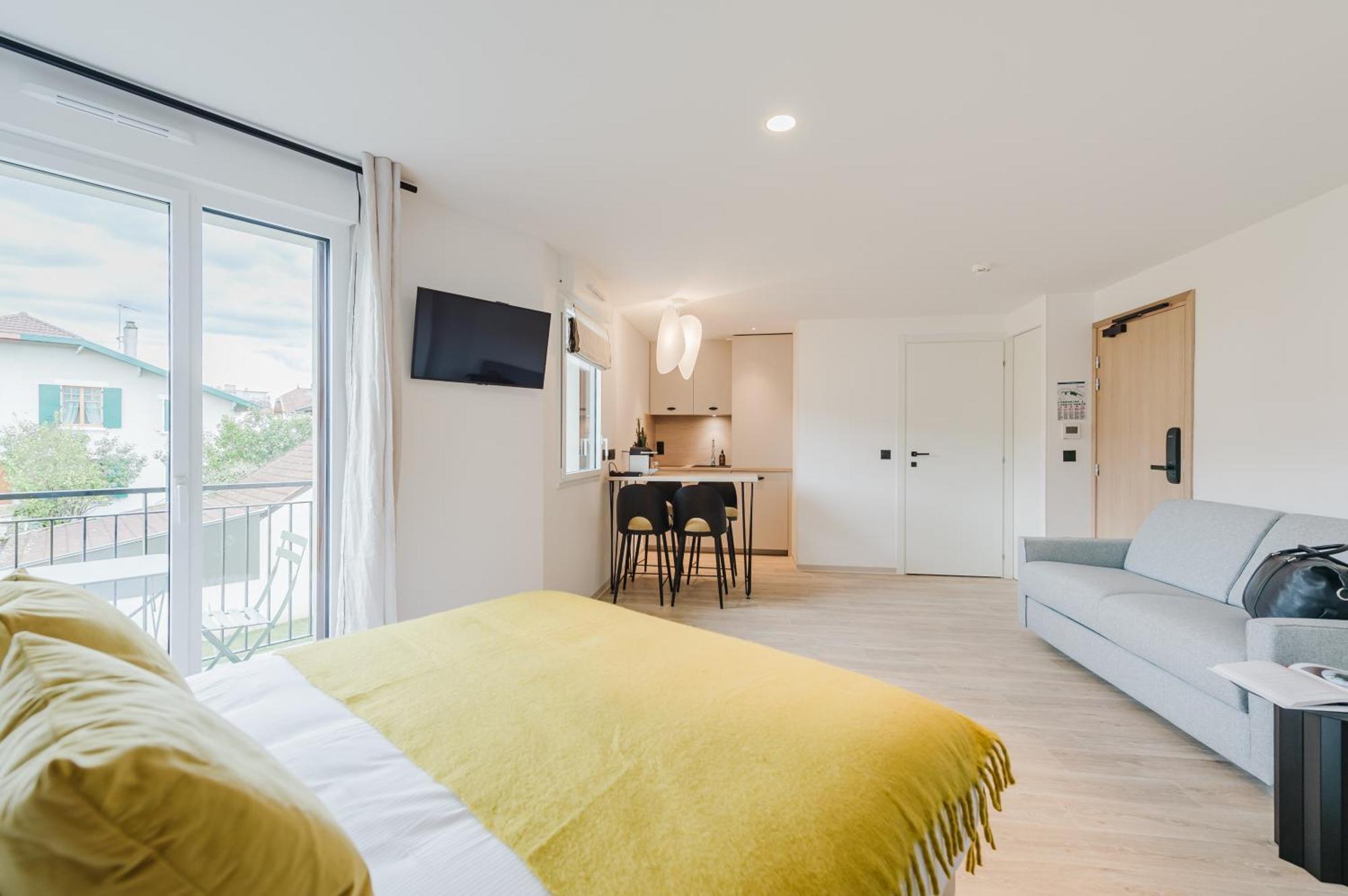Appart Hotel Neostelia Annecy Eksteriør bilde