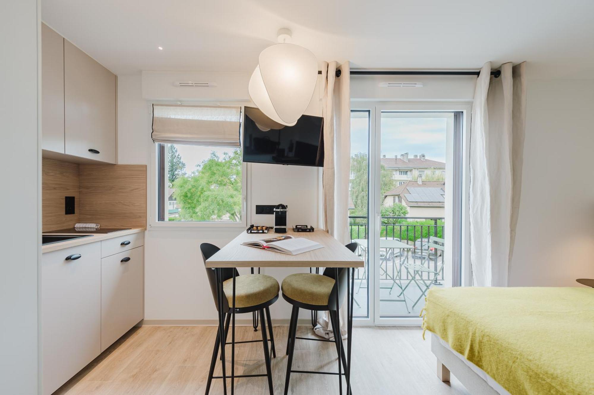 Appart Hotel Neostelia Annecy Eksteriør bilde