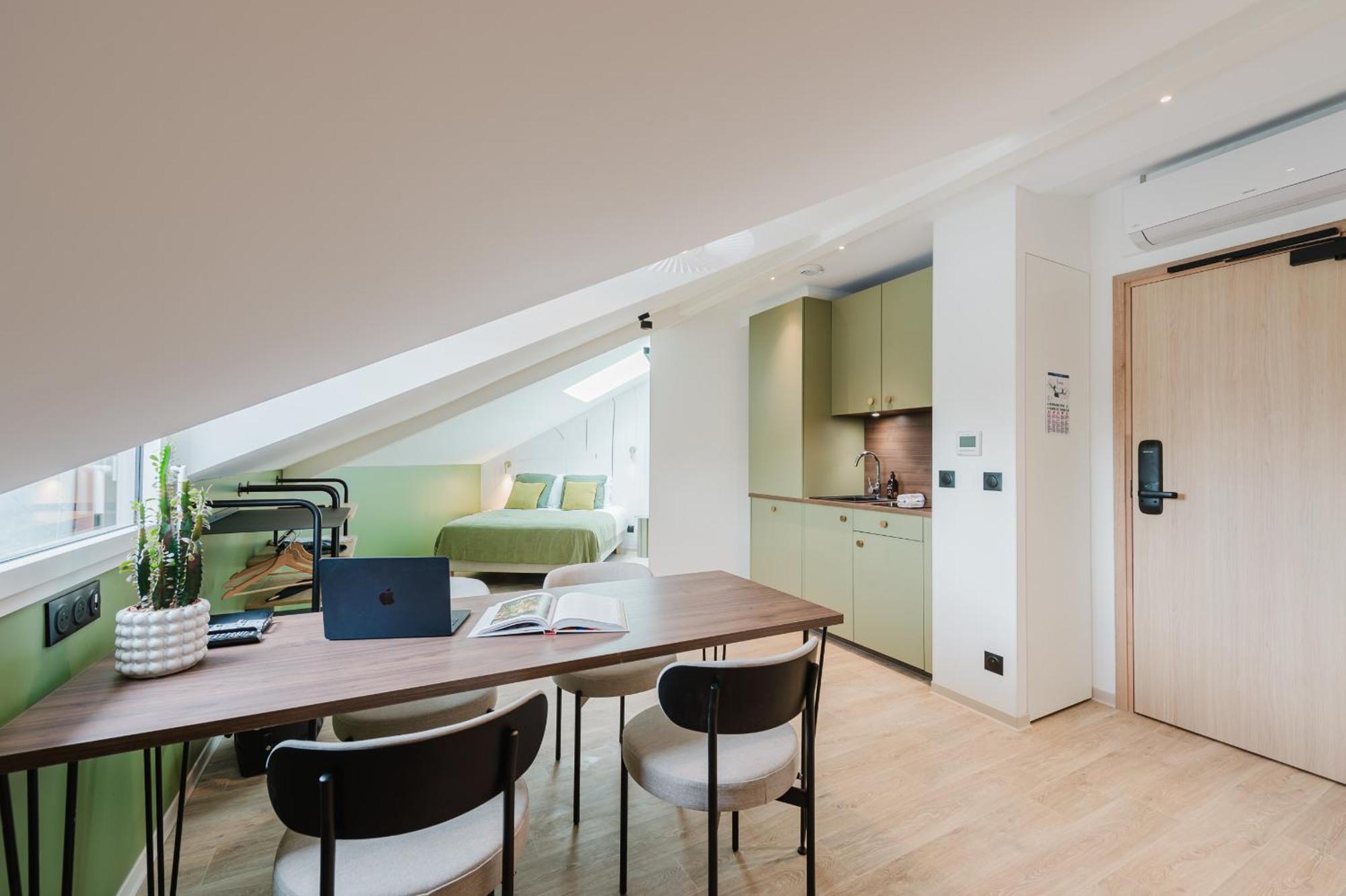 Appart Hotel Neostelia Annecy Eksteriør bilde
